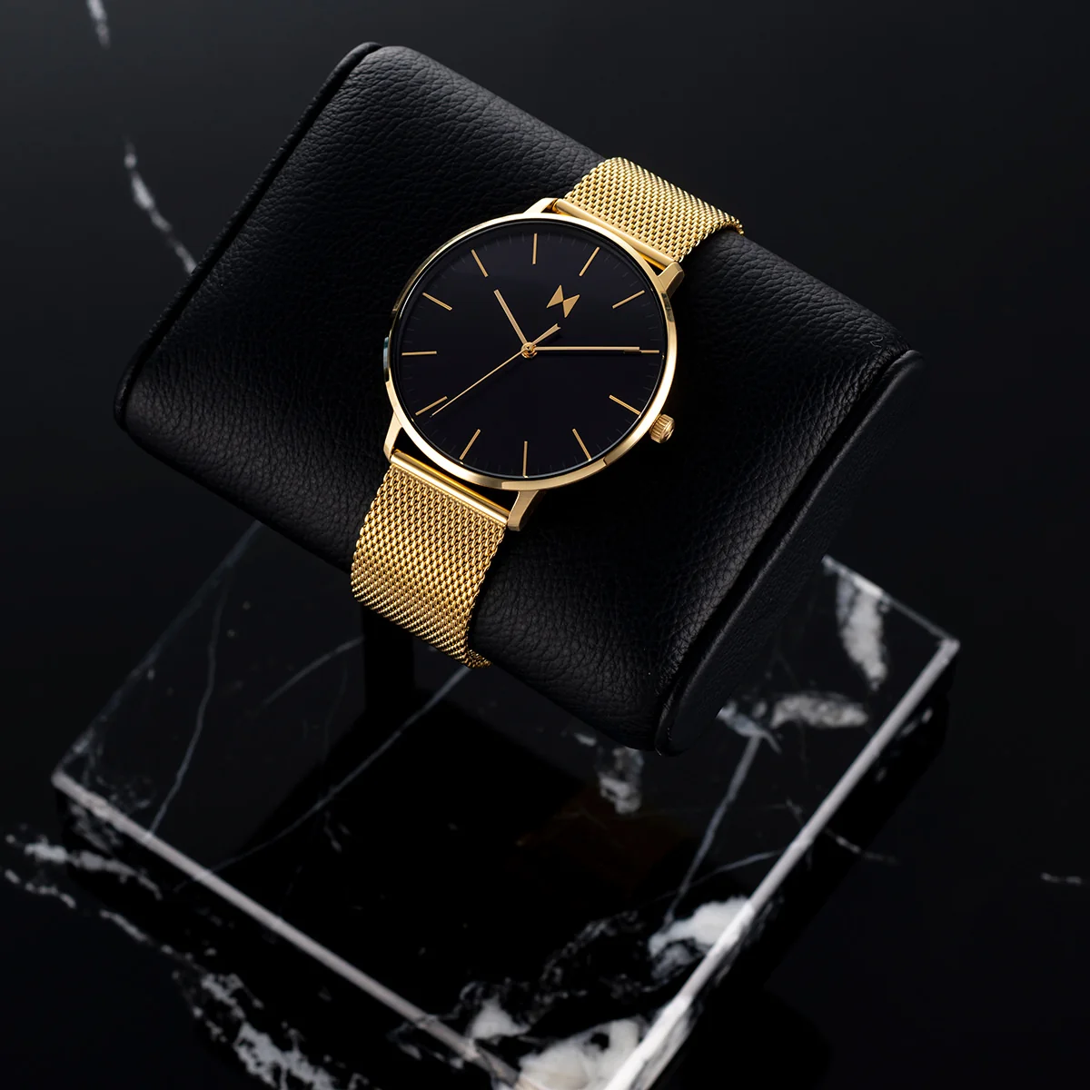Legacy Slim Lion Gold 42mm